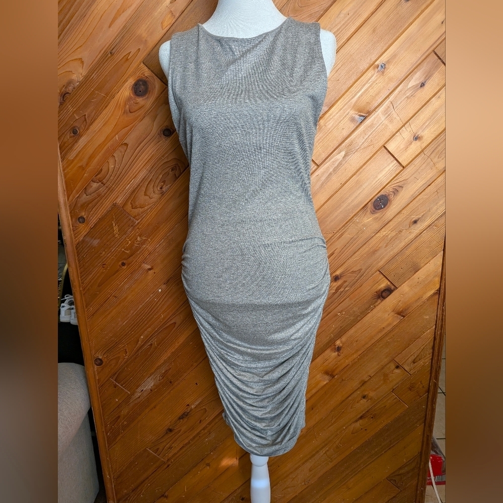 Alice + Olivia Gray Ruched Midi Dress Size Small